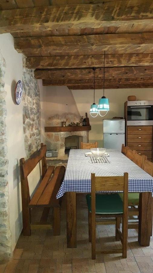 Holiday House With A Swimming Pool Vrbanj, Hvar - 11040 المظهر الخارجي الصورة